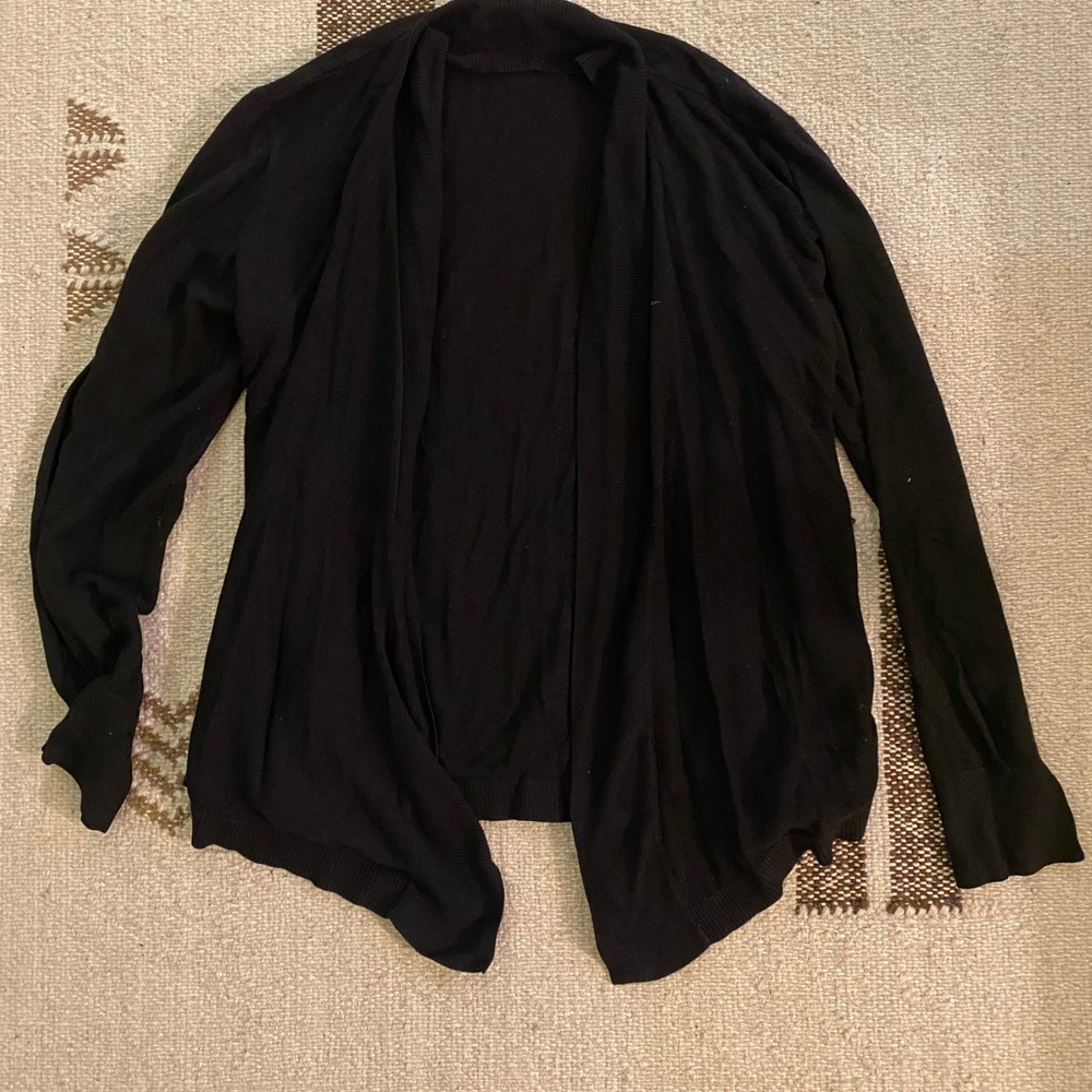 Liz Claiborne size M black open front cardigan